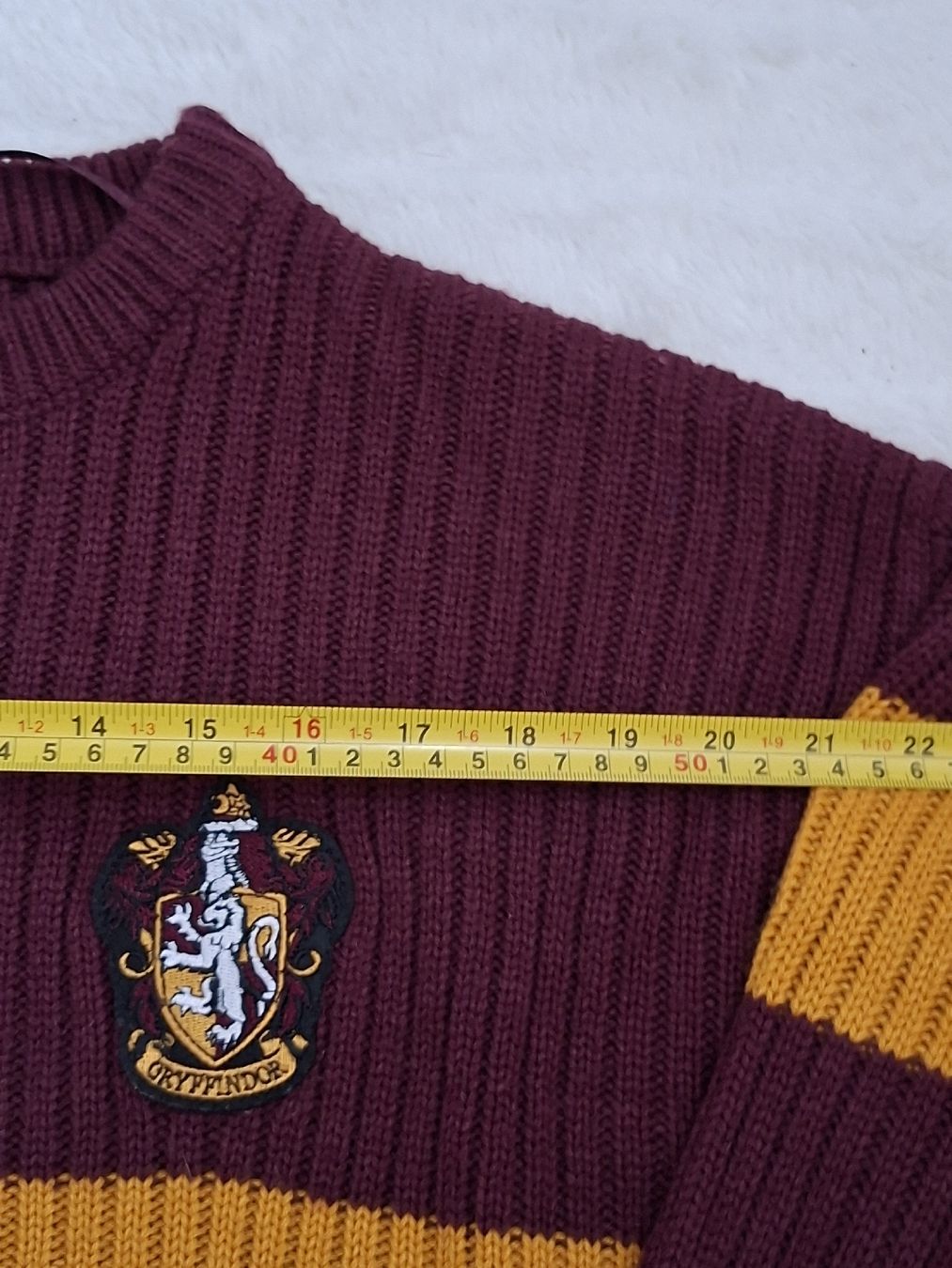Maglioni & Felpe: Pull Harry Potter Gryffondor – Usato da Renens VD venduto da ser_j2fn 2