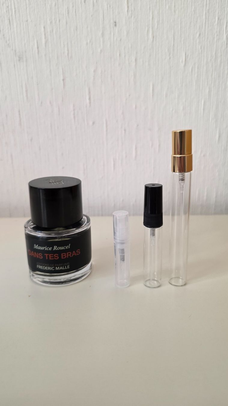 Frédéric Malle Profumi & Eau de Toilette: Decant Dans Tes Bras Frederic Malle – Usato da Lausanne venduto da Andonia