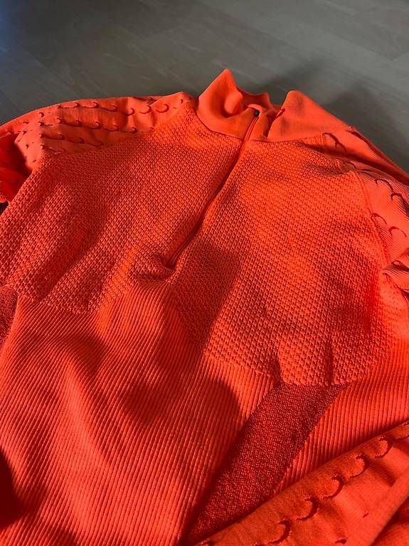 Giacche: Neon Outdooractive Fleece – Usato da Luzern venduto da nad_2my8 1
