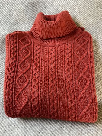 Gorgeous Cable-Knit Turtleneck Sweater by BOSS - Autumn!