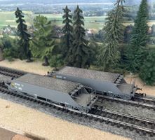 2x Liliput 223 50 SBB Schotterwagen