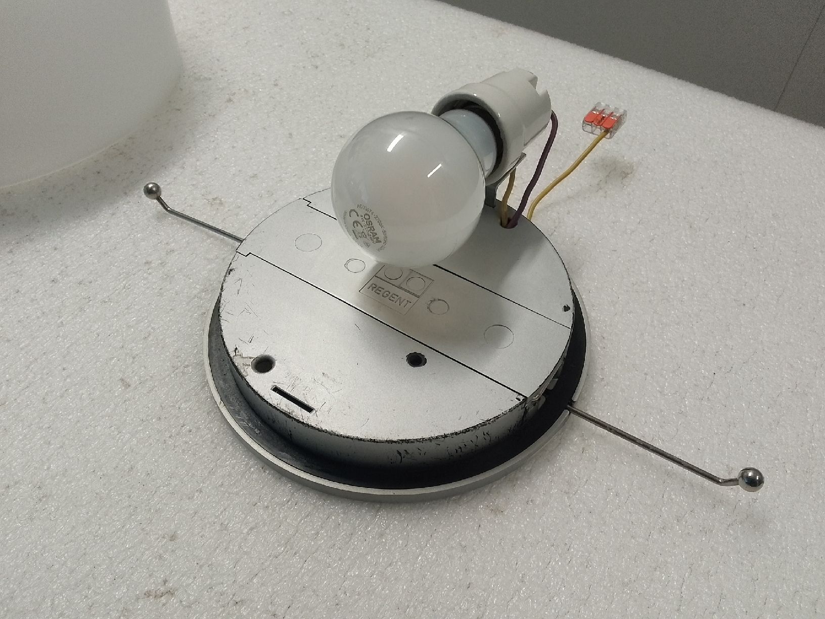 Regent Lampade: Regent Deckenlampe, Käselampe. – Usato da Trubschachen venduto da Caddy8 2