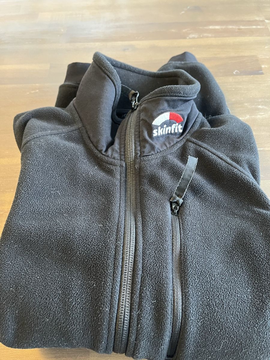 Skinfit Jacken: Skinfitt Fleesjacke – Gebraucht aus Tagelswangen von Gizzmo..77 6