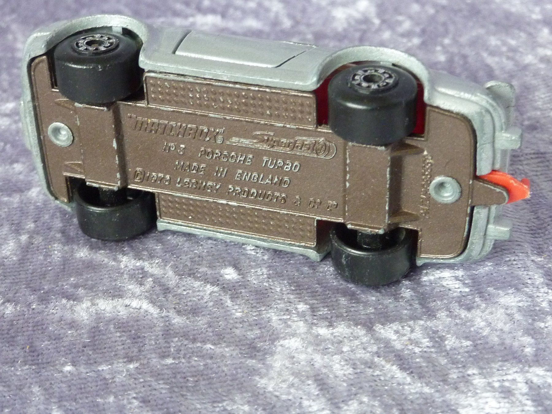 Matchbox Modellini d'auto: Porsche 911 Turbo  1:64 – Usato da Dürrenäsch venduto da Cobra1ch 4