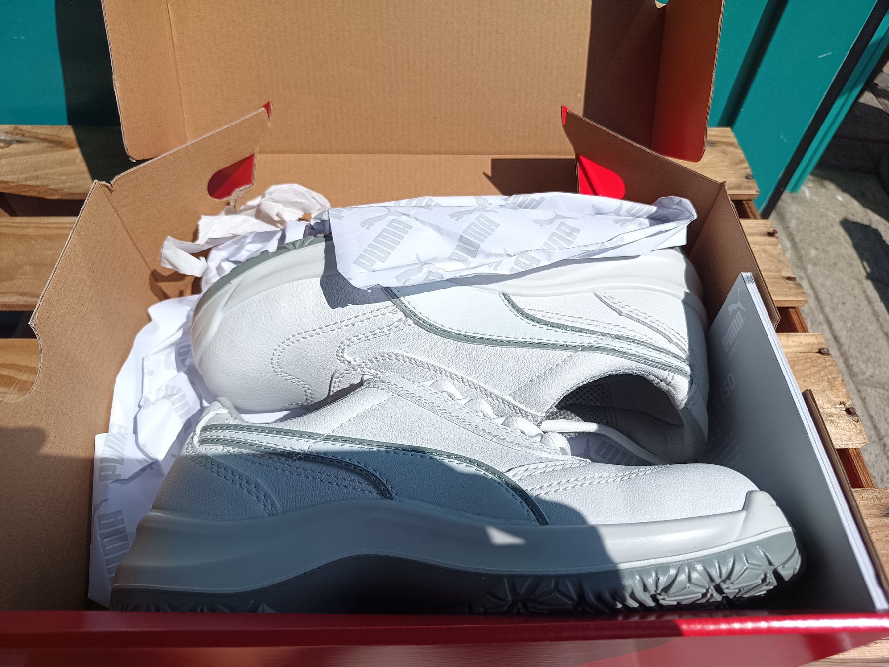 Puma Herrenschuhe: Puma Sicherheitsschuhe S2 SRC 37 – Neu und originalverpackt aus Oberegg von A-Z.Handel.Loehrer 7