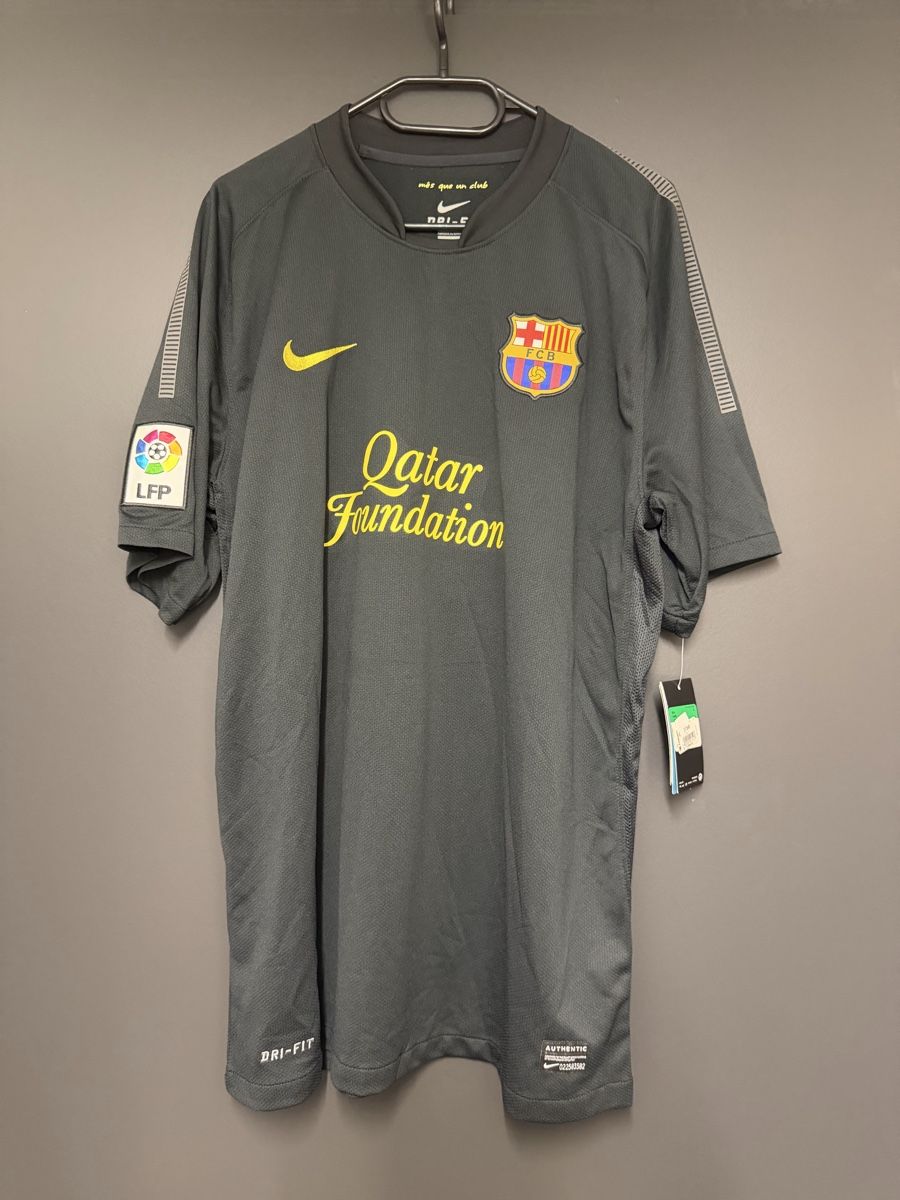 FC Barcelona Maillots de corps & Pantalons: Fc Barelona (Messi) – Neuf (Voir description) à Cham par Sandro-G