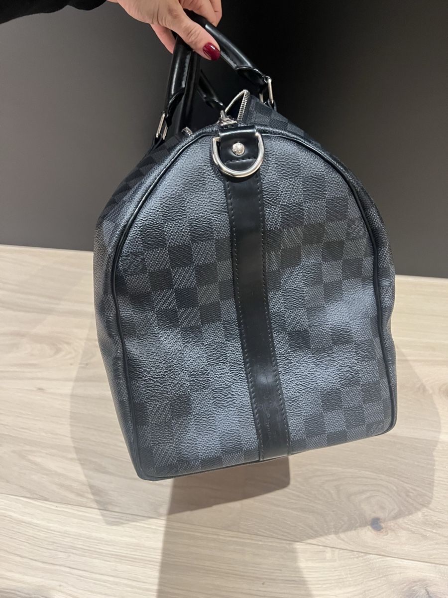 Louis Vuitton Borse: Louis Vuitton Keepall 45 mit Schulterriemen – Usato da Chur venduto da jov_b9cs 1
