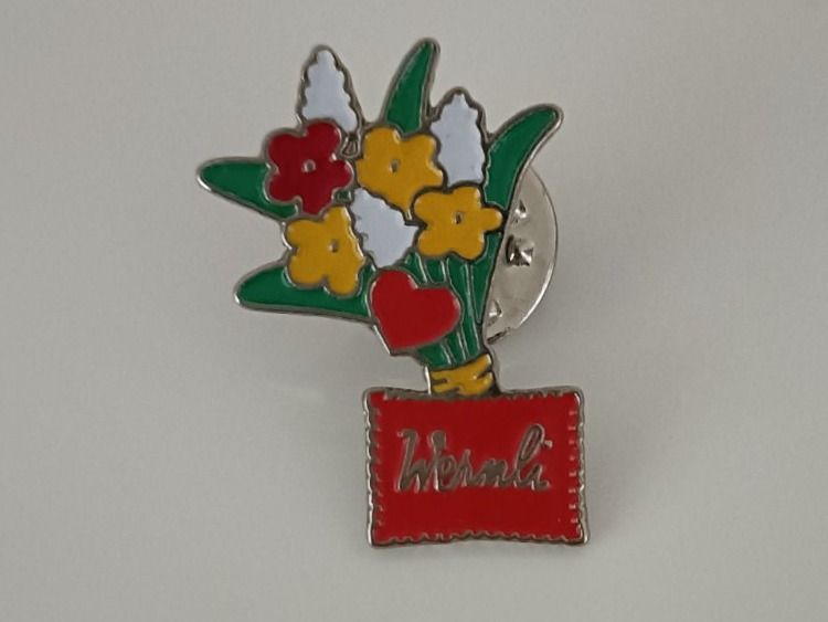 Placchette & Badge: Pin Wernli Blumenstrauss - Box 2 – Usato da Köniz venduto da Pinscollect