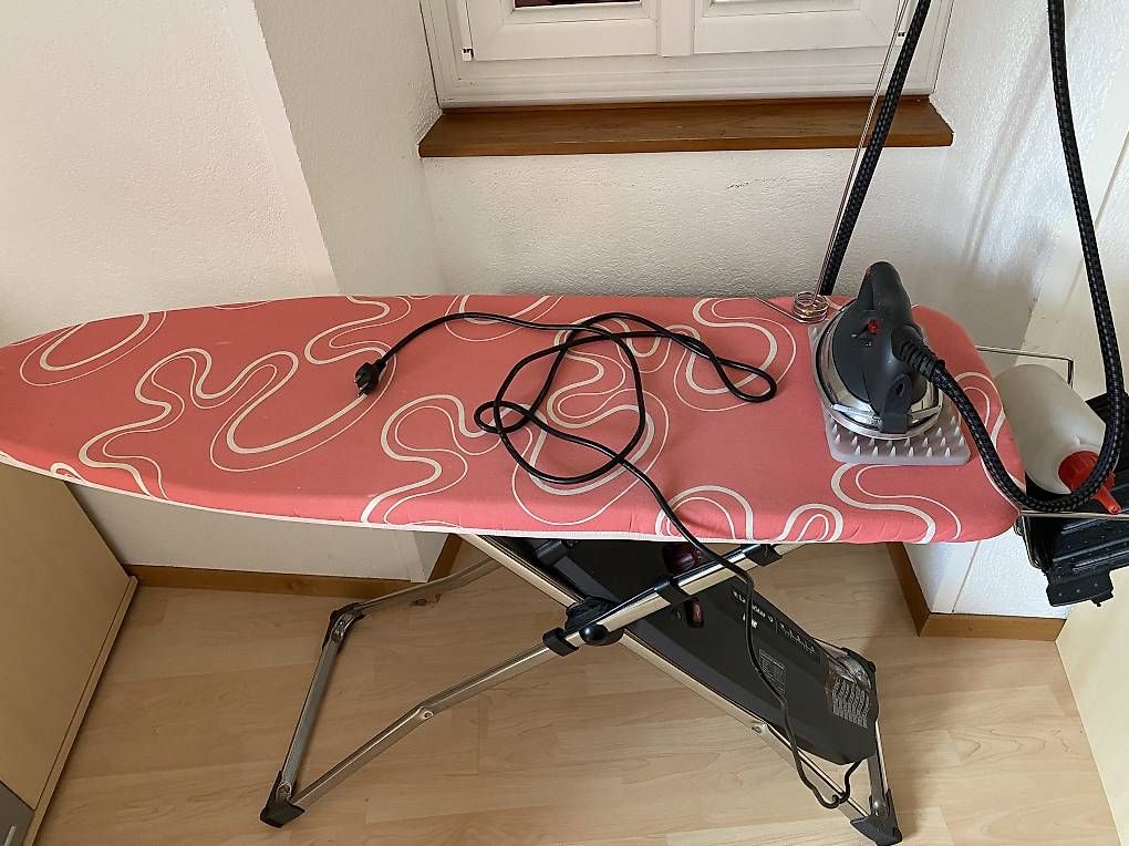 Bügelbretter: Station de repassage LauraStar Magic Evolution II – Gebraucht aus Vernayaz von mel_9kvl