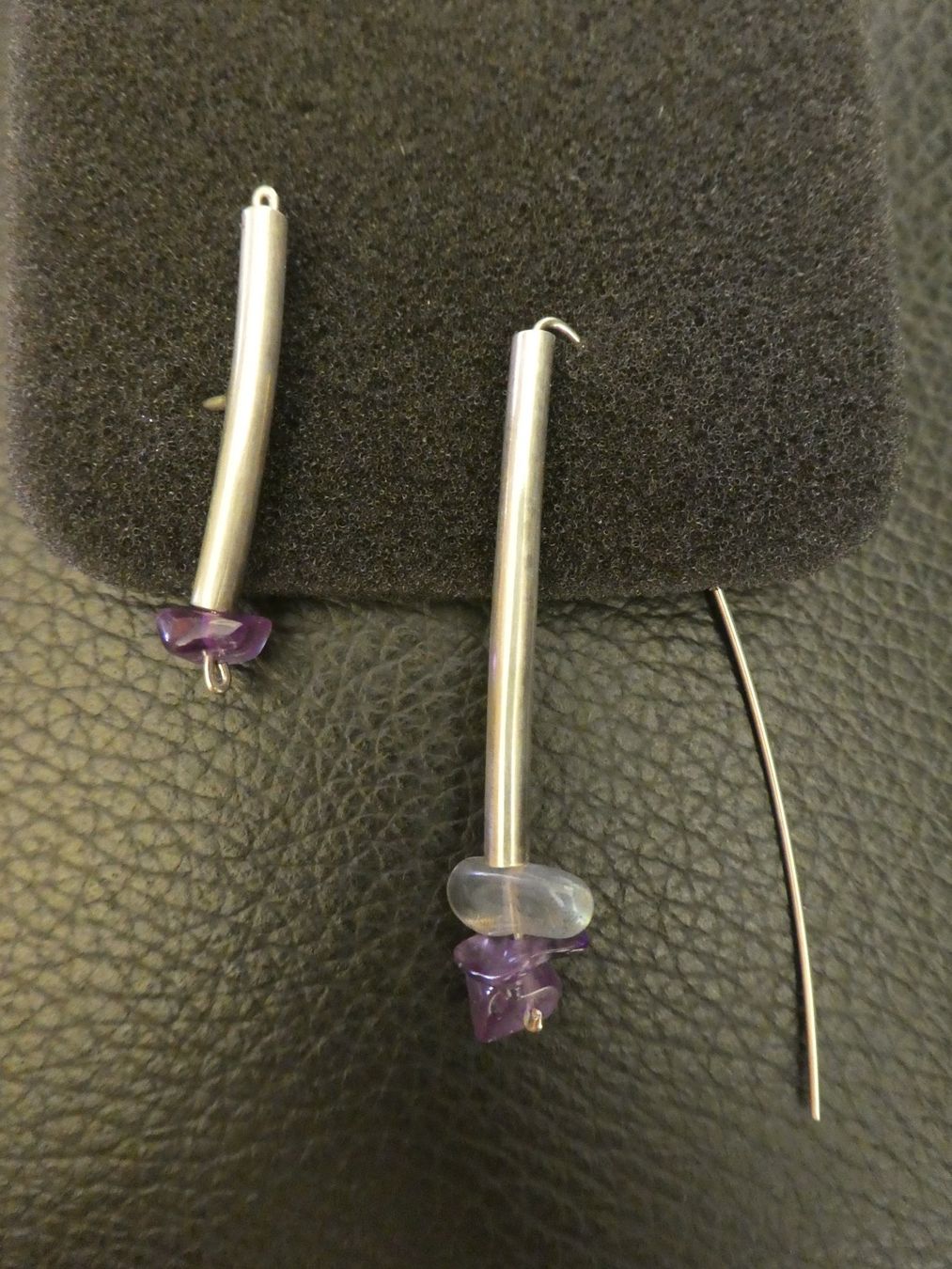 Orecchini pendenti & Orecchini a lobo: Ohrringe, Silber mit Amethyst. – Usato da Andelfingen venduto da Annegret06