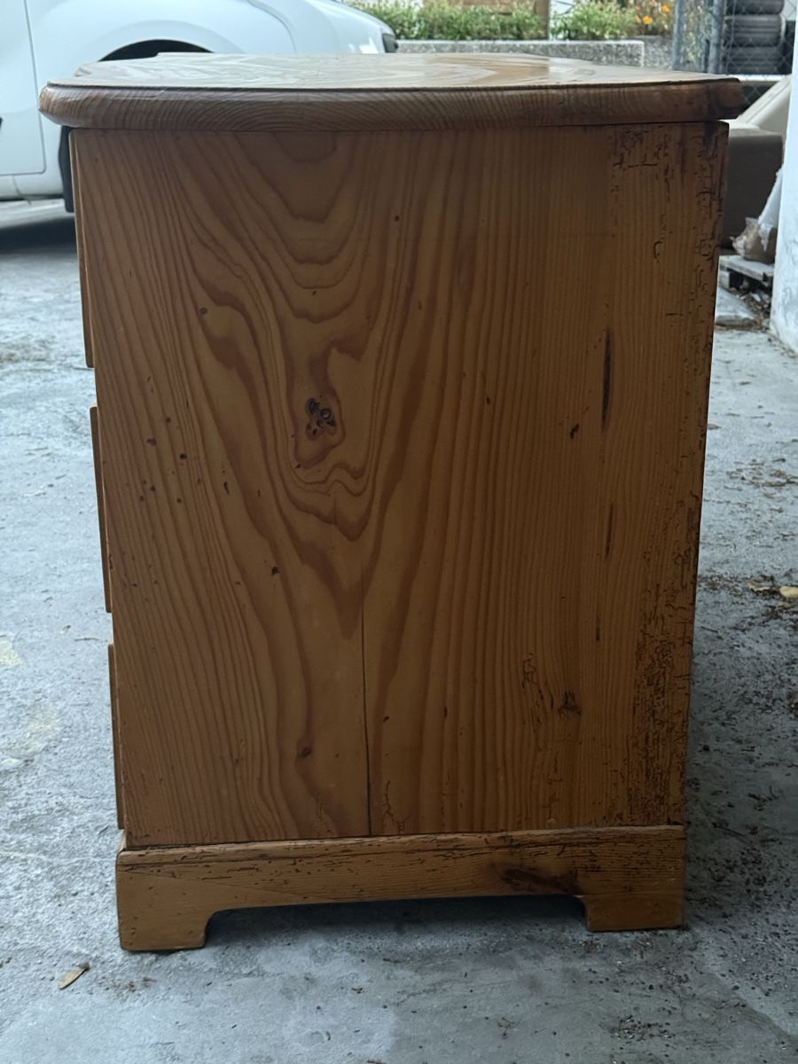 Commodes: Ancienne commode rustique  – D'occasion à Sierre par OCNL 1