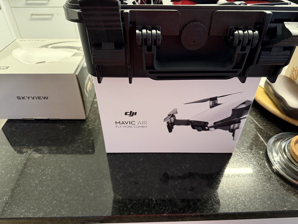 DJI Modellismo RC: DJI MAVIC AIR – Usato da Sempach venduto da Wewa1 1
