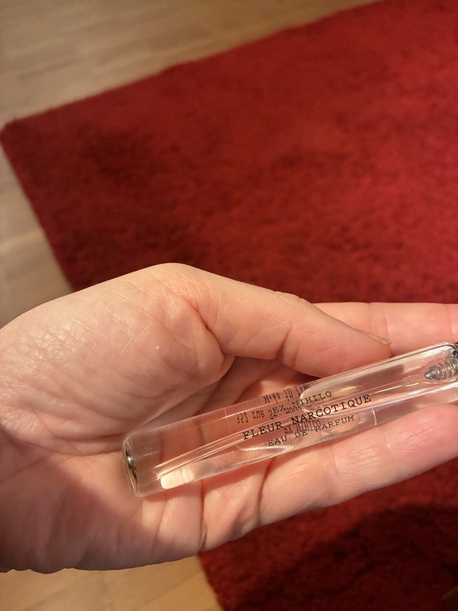 Ex Nihilo Profumi & Eau de Toilette: Ex Nihilo – Usato da Laupen BE venduto da ole_l8gg 3