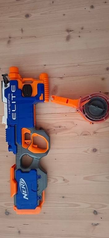 Nerf Giocattoli: Nerf konvolut – Usato da Sachseln venduto da Sebastian6072 1