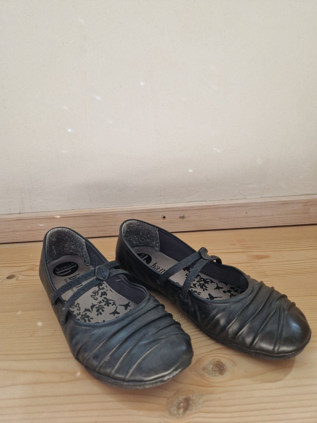 Scarpe da donna: Schwarze Ballarina – Usato da Wald ZH venduto da SuRoKi