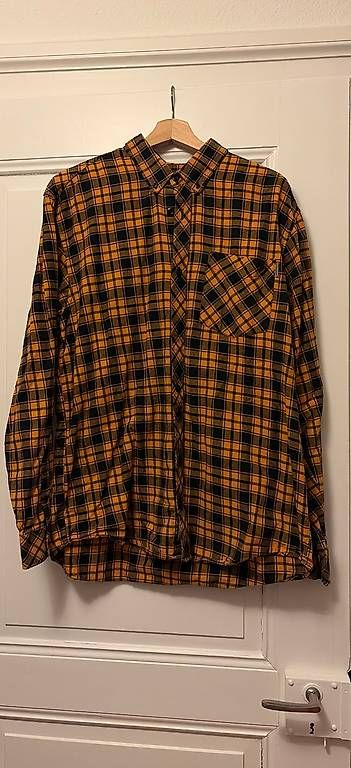 Carhartt Hemden: Carhartt - Gelb/Schwarz - XL – Gebraucht aus Basel von cla_f5hs