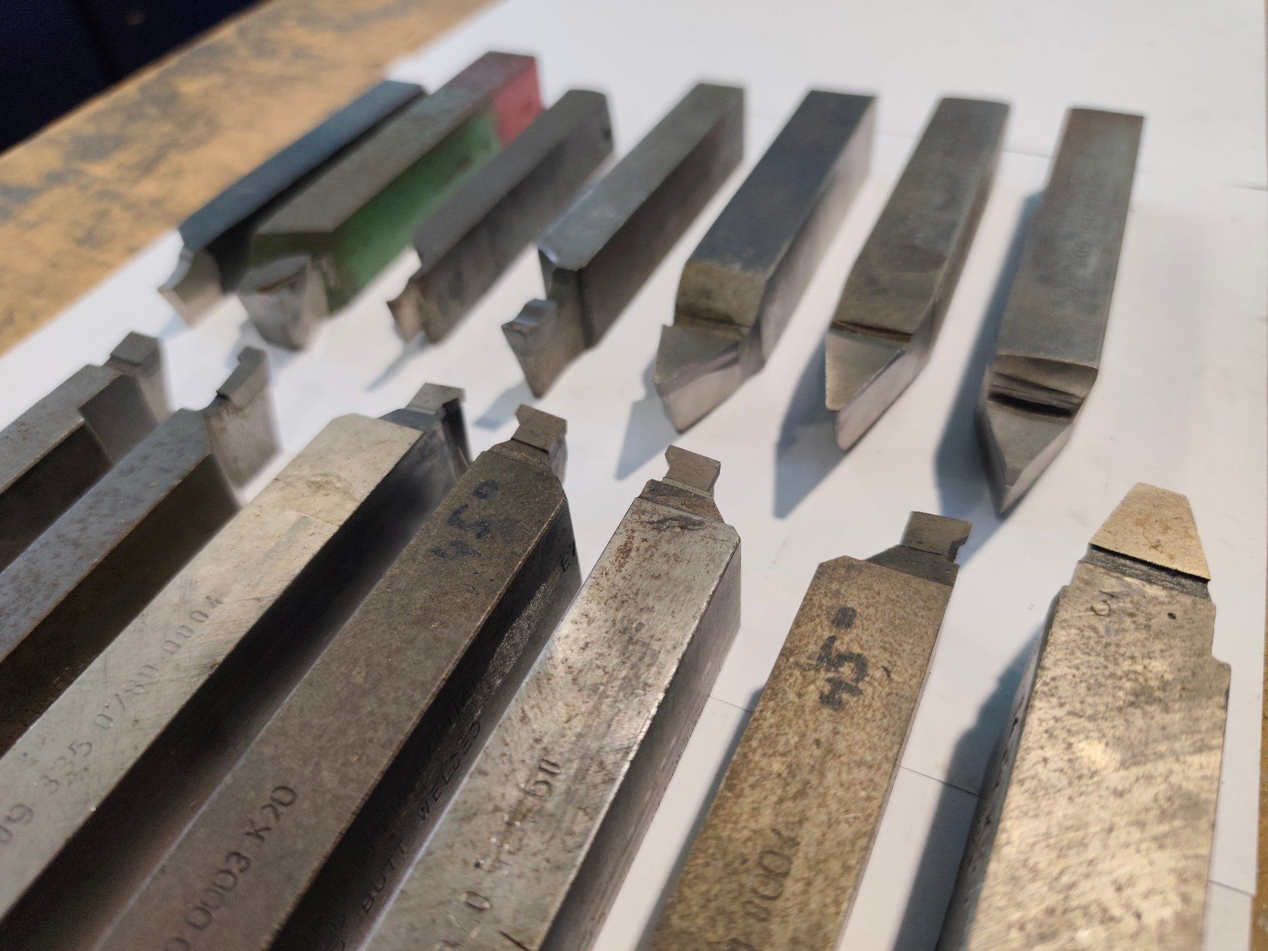 Alle Werkzeuge: diverse HSS Drehstähle MP080 – Gebraucht aus Arbon von millpoint 1