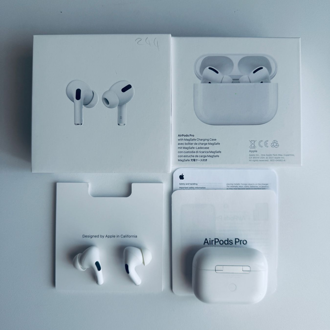 Original Apple AirPods Pro 1 Gen. Wireless Case (Gebraucht) in Basel für  CHF 99 – mit Lieferung auf Ricardo kaufen