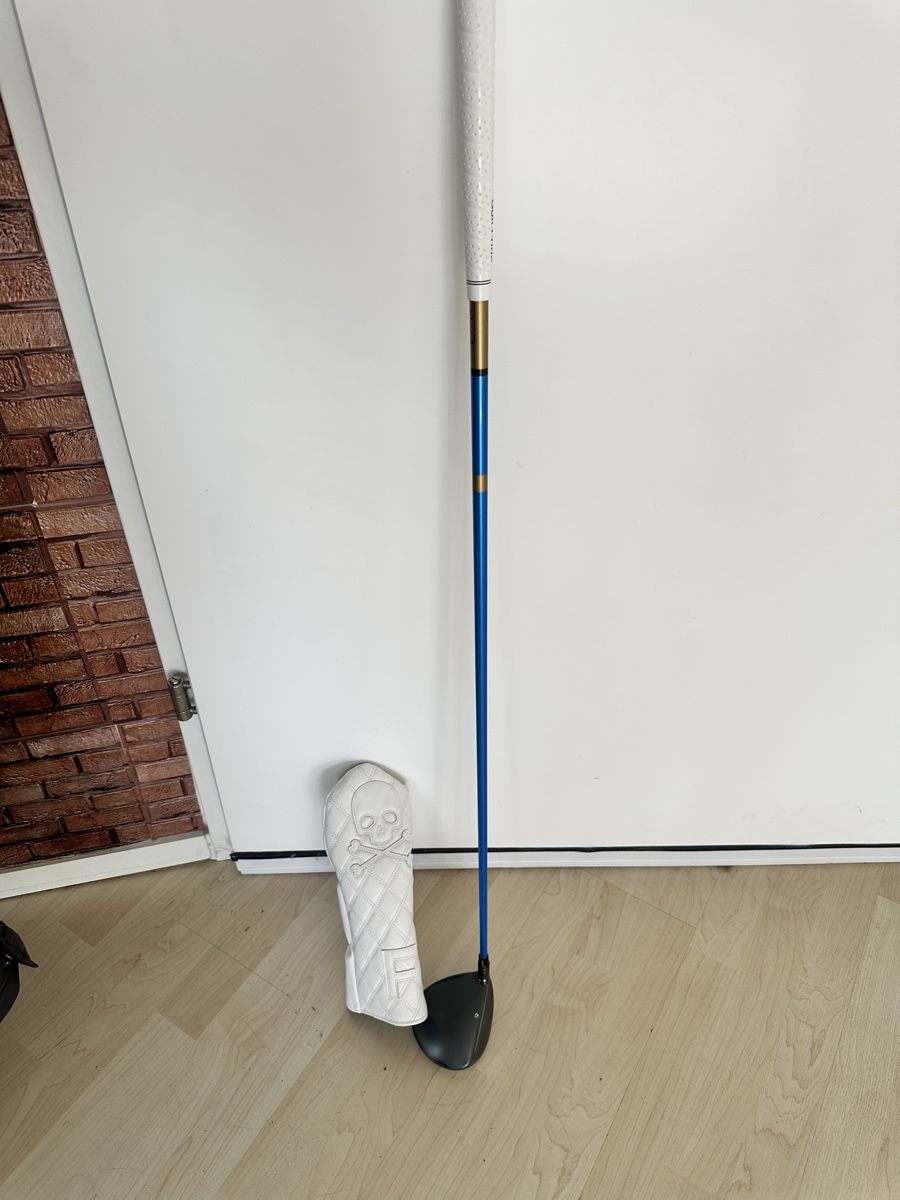 Taylor Made Clubs & Sets: Taylormade FW5 max 18,5, Oban Devotion6 4 Flex 65g  – Neuf (Voir description) à Rümlang par fla_zff6 6
