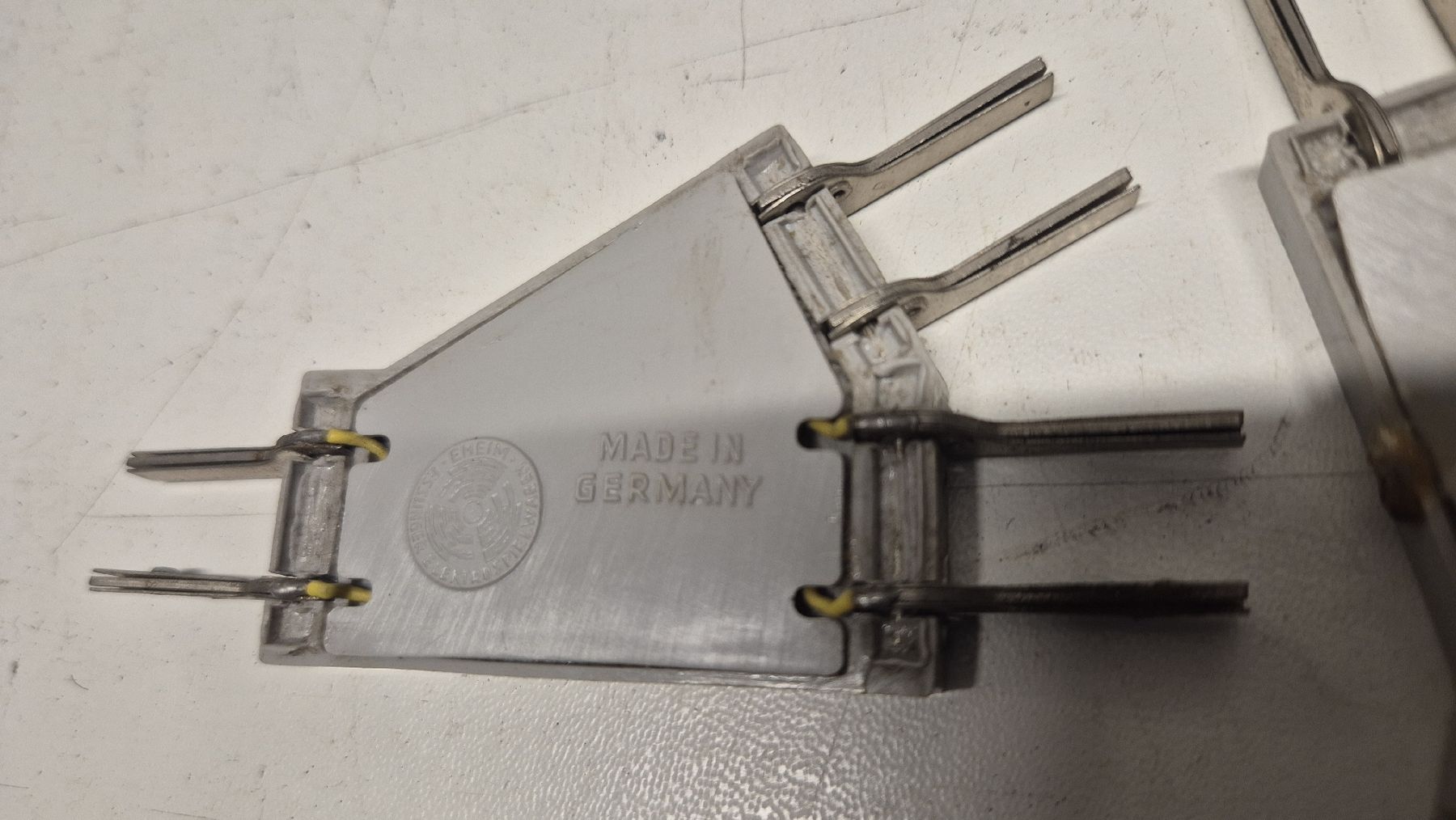 Modelleisenbahnen: Konvult Teile Spur 0  – Gebraucht aus Wangen SZ von Dnepr2 3