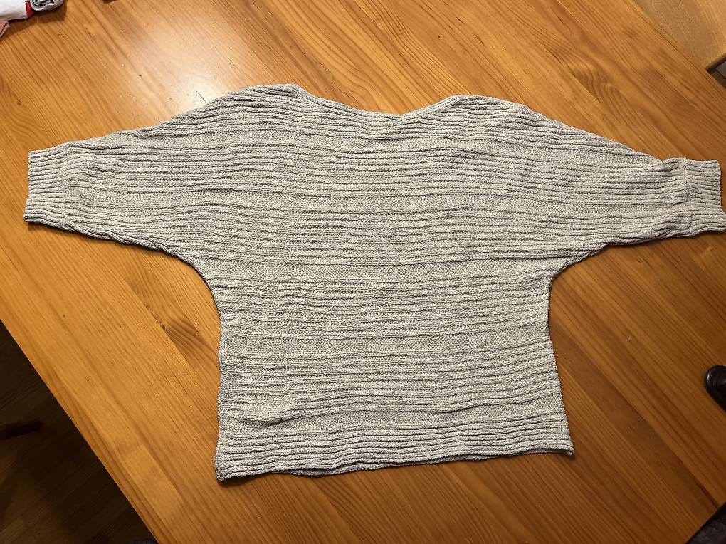 Esprit Maglioni & Felpe: Wunderschöner Pullover von Esprit, beige, Gr. M – Usato da Bern venduto da ann_r8n2 1