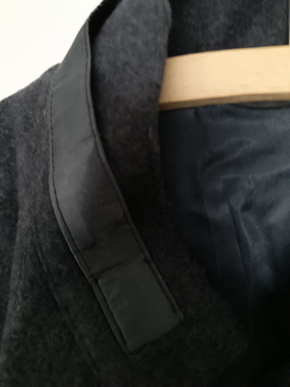 Cappotti: Schicker Damen Wintermantel ca. Gr. 36, anthrazit – Usato da Oberweningen venduto da Bumblebee2 3