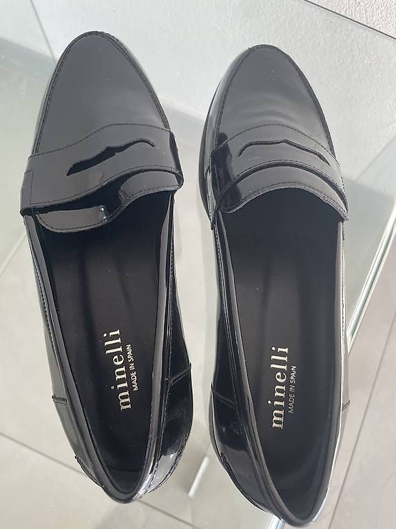 Scarpe da donna: Mocassins vernis Minelli 37 – Usato da Noville venduto da jga_9lk5 1