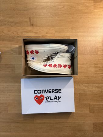 Comme des Garcons Converse Play Weiss