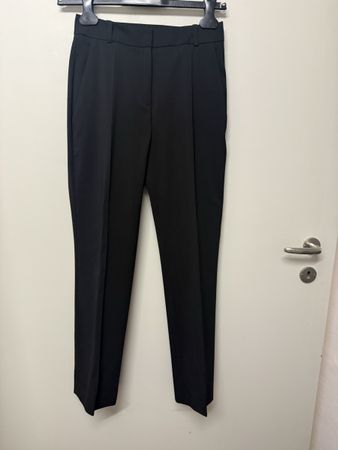Hugo Boss Damen Hose schwarz Grösse 36 neuwertig