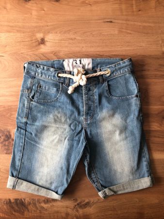 2 Paar Kurze Jeans-Hosen (40) Marke SomeWear