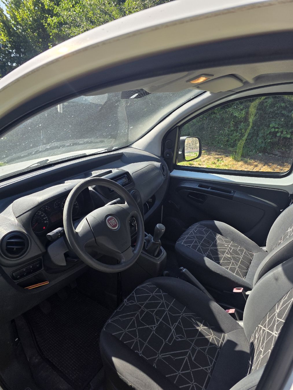 Fiat Véhicules utilitaires: Fiat Fiorino 1,3 JTD – D'occasion à Rothenburg par dario33 2