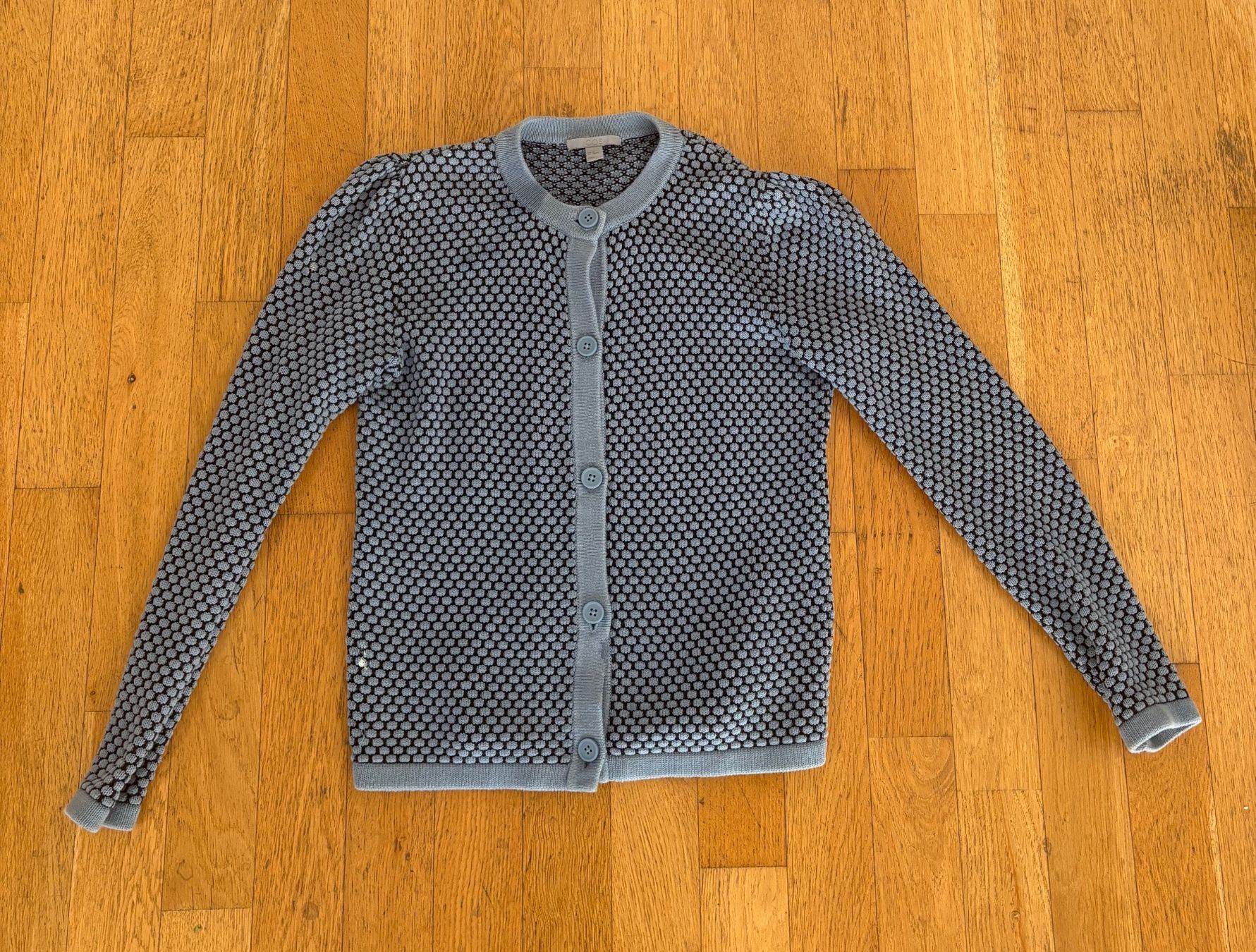 Cos Maglioni & Felpe: COS cardigan XS/S – Usato da Zürich venduto da and_tv79 1