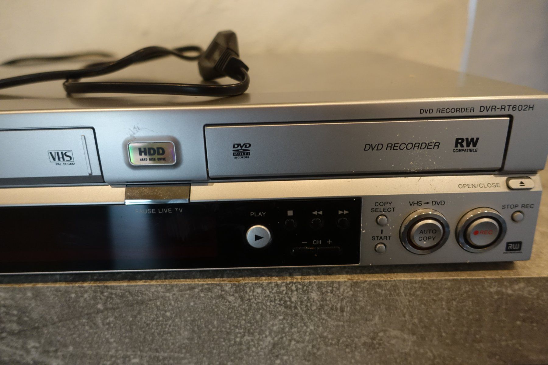 Pioneer Aufnahmegeräte: Video/DVD-Kombigerät Pioneer – Gebraucht aus Belp von Mazarron58 2