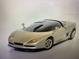 BMW ITALDESIGN M12 C2 NAZCA SILVER 1993 1-18 REVELL 10