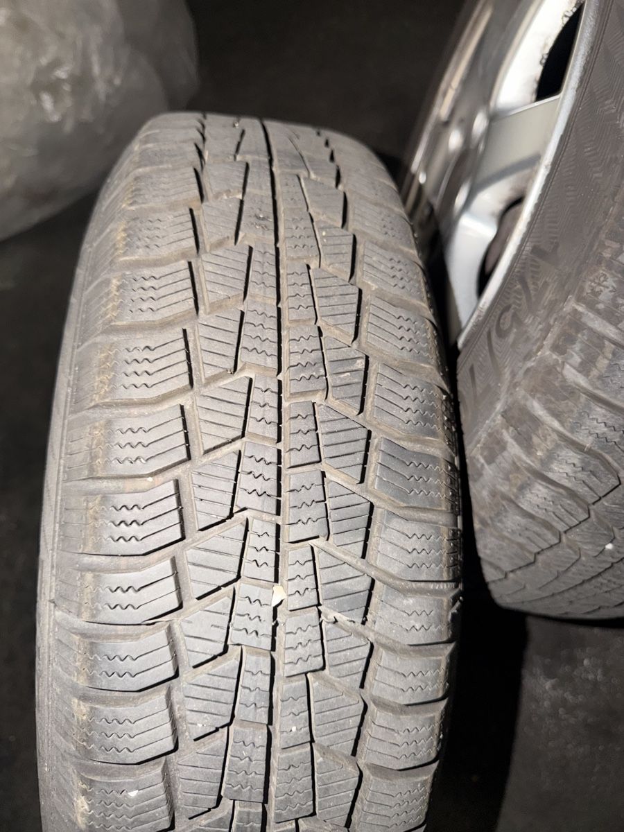 Pneumatici & Ruote complete: Vw Polo Räder 14 Zoll  – Usato da Dietikon venduto da ermfam9 2