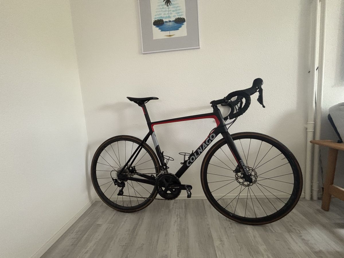 Colnago Biciclette: Colnago V3 – Usato da Zürich venduto da peppes