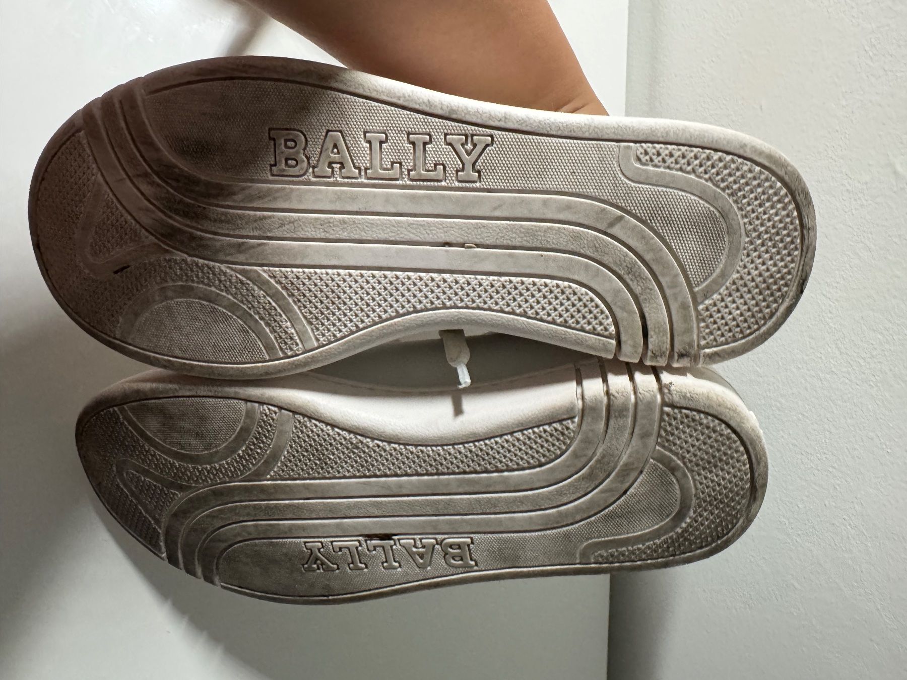 Scarpe da donna: Bally white leather sneaker – Usato da Lugano venduto da fla_gk6h 6