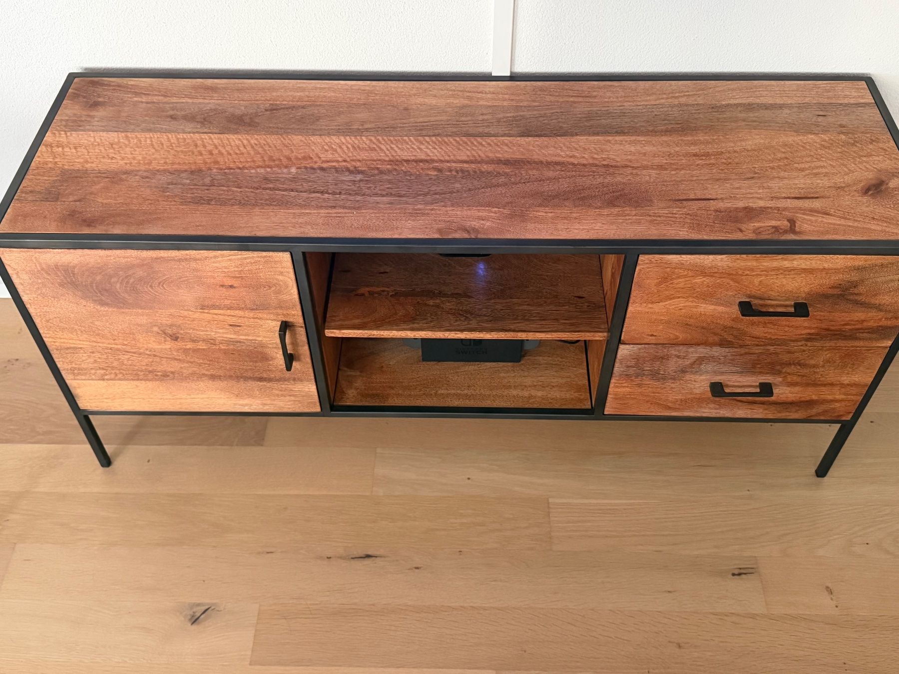 Micasa Meubles TV: Mangoholz Lowboard – D'occasion à Dübendorf par kmag-20