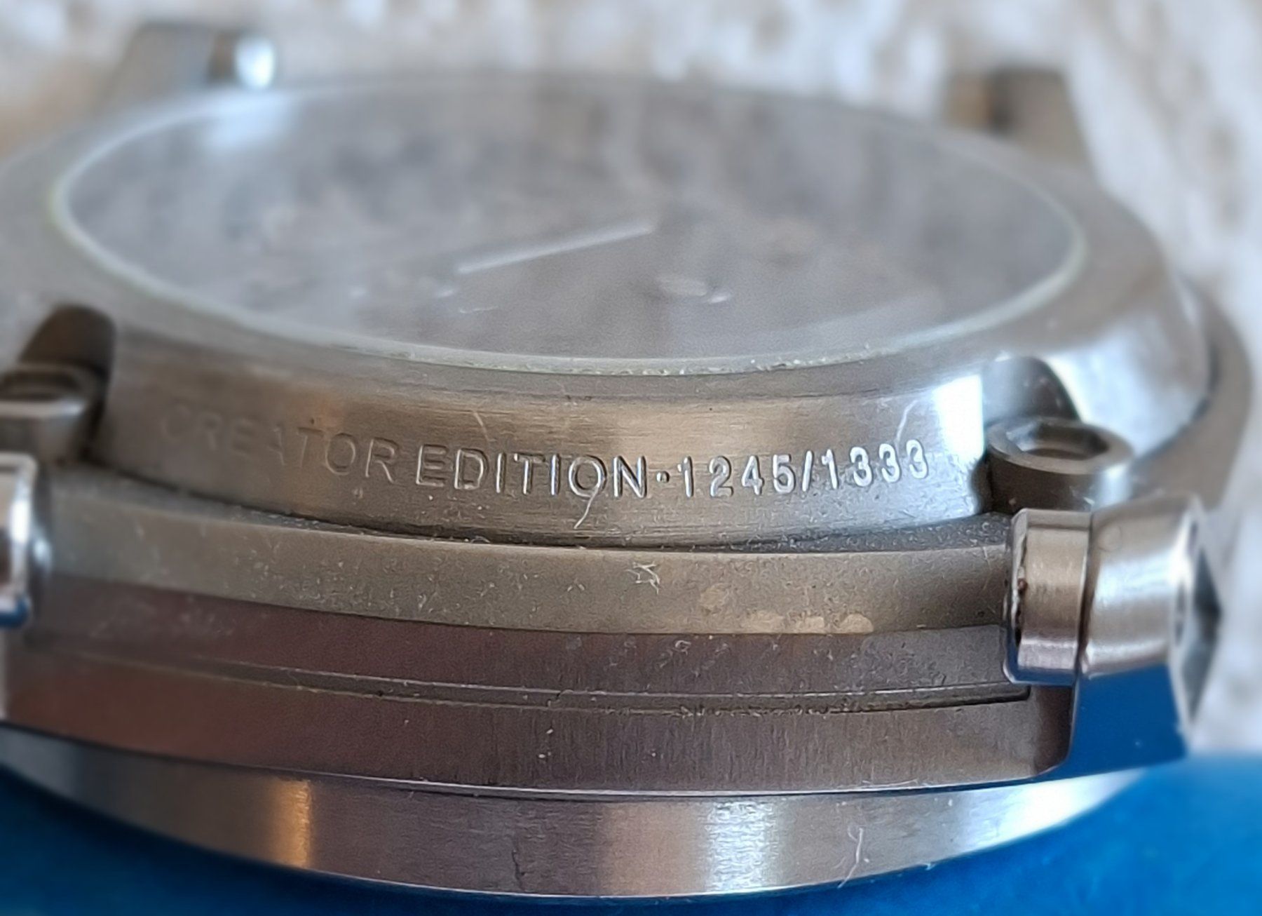 Montres: Code 41, NB 24, modèle vert, première génération. – Défectueux à Lausanne par nieriker 3