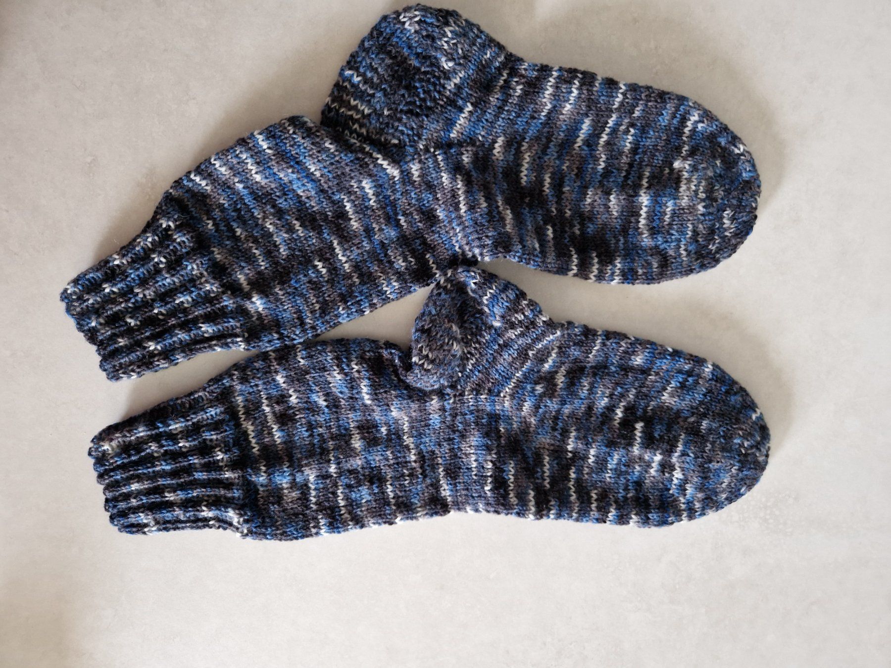 Socken: handgestrickte Socken Gr. 45 – Neu (gemäss Beschreibung) aus Ursenbach von gruenblau 2
