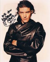 Antonio Banderas 1960- Autogramm signiert Foto 20x25cm