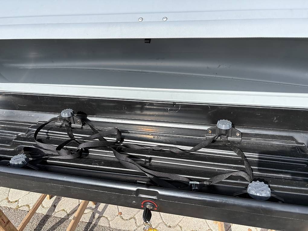 Box da tetto: Coffre de toit Thule Ocean 200 – Usato da Crassier venduto da sluetkek