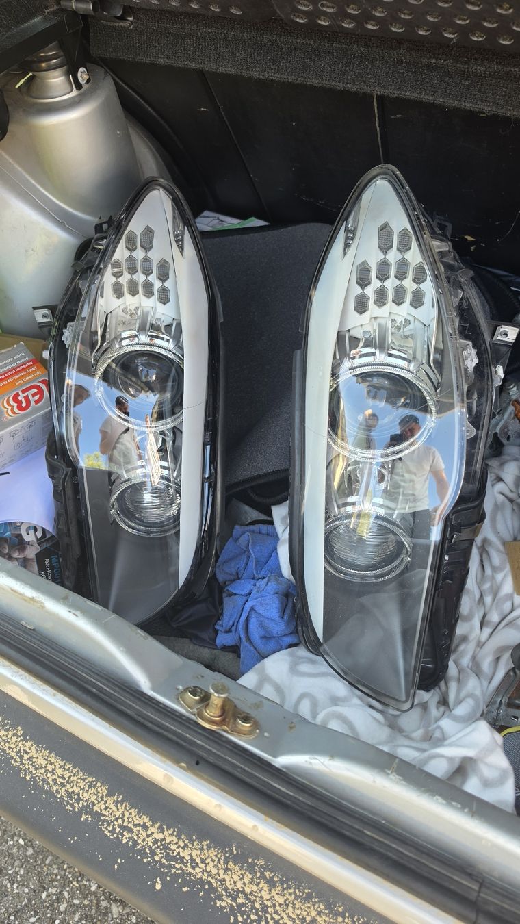 BMW Scheinwerfer: BMW F10 Scheinwerfer links + rechts original – Gebraucht aus Selzach von Denis_Ademaj