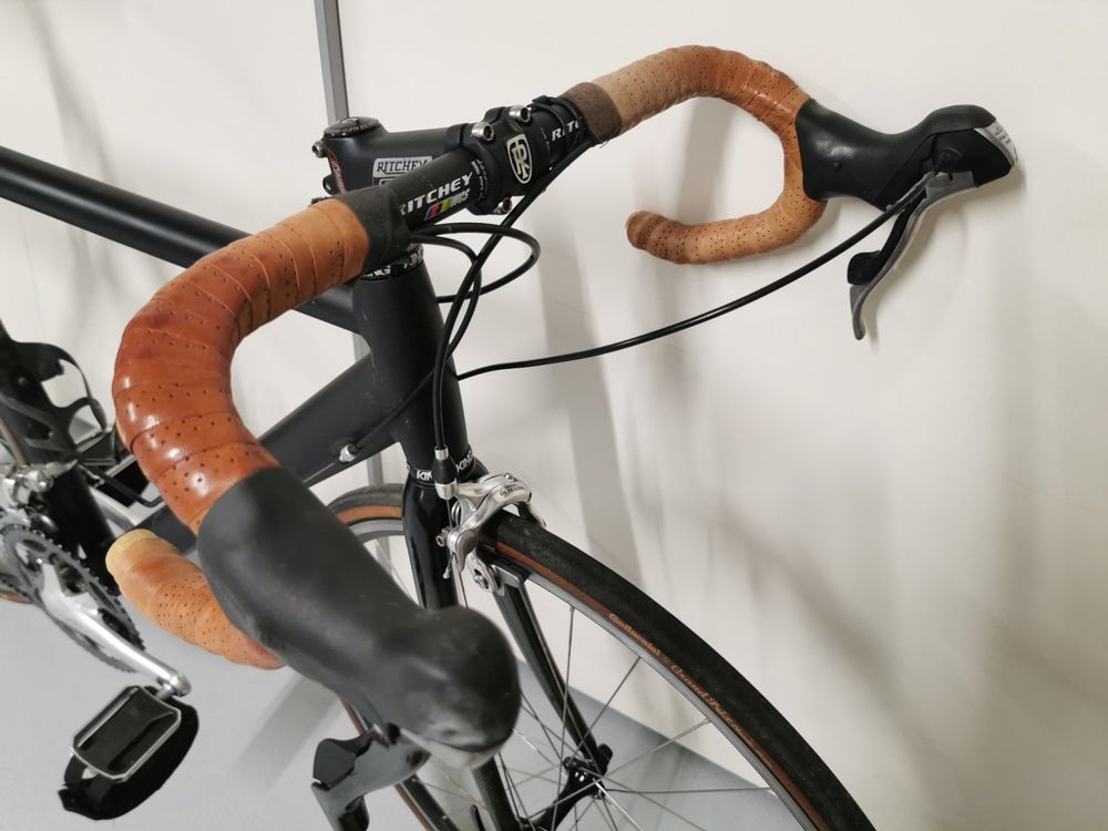 Vélos: Rennvelo schwarz – D'occasion à Bremgarten AG par Rh59 2
