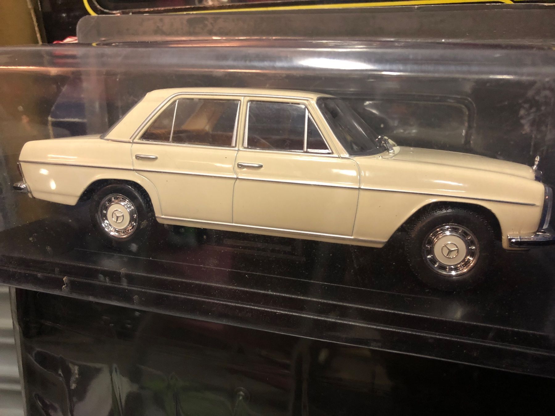 Mercedes-Benz Modellini d'auto: Mercedes-Benz/8 200d Oldtimer classic – Nuovo (secondo la descrizione) da Reinach AG venduto da rares75 1