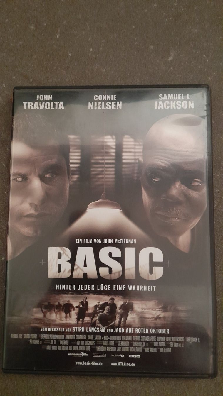 Tous les DVDs: BASIC  DVD – D'occasion à Wetzikon ZH par Ramones01