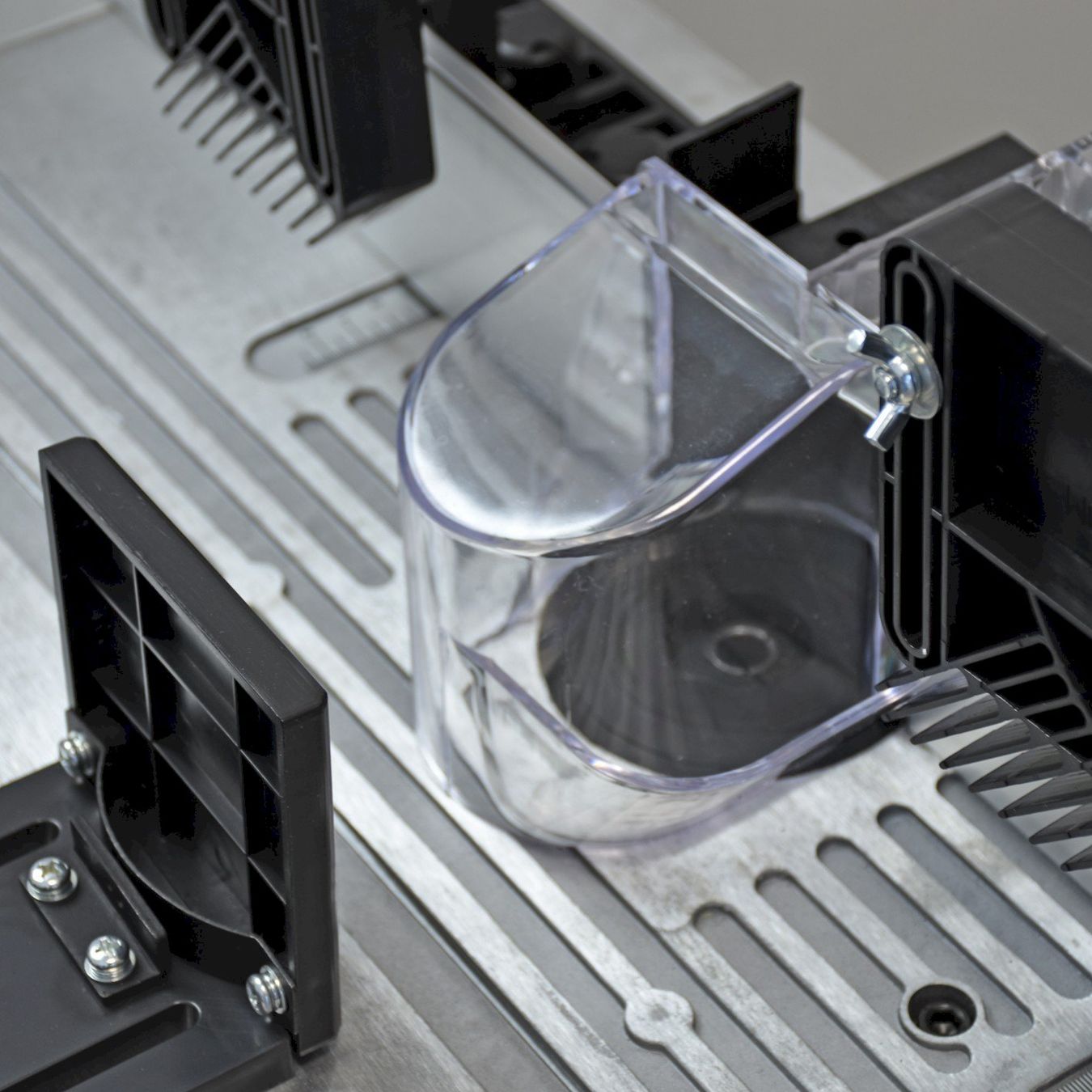 Torni & Frese: BAMATO Tischfräsmaschine BFM-610 – Nuovo e nell'imballaggio originale da Bottighofen venduto da zaap 3