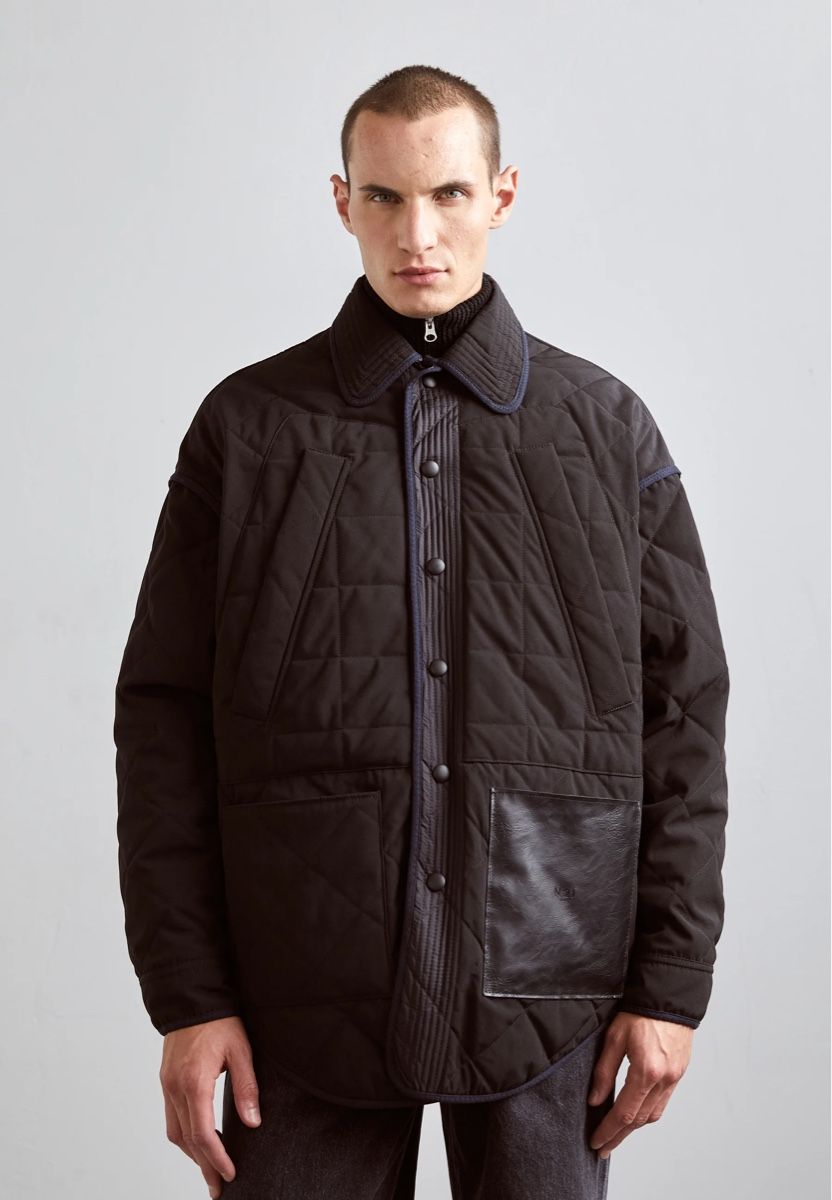 Giacche: N°21 GIUBBOTTO - KURZMANTEL Orginalpreis 845.- – Nuovo e nell'imballaggio originale da Zürich venduto da luxuryoutlet1 3