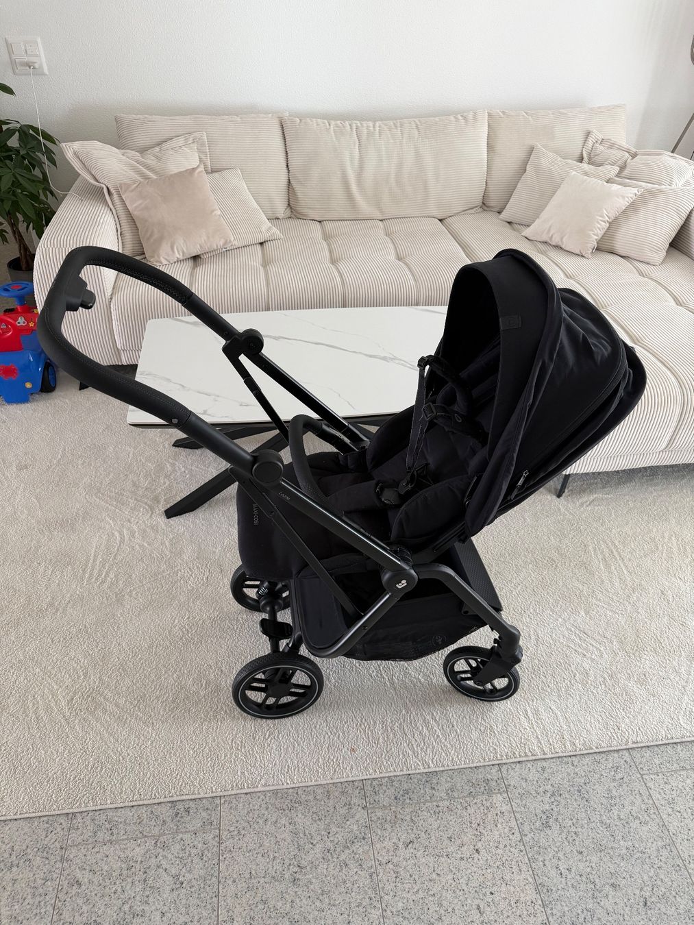 Maxi-Cosi Carrozzine: Maxi Cosi Leona 2 NEU – Nuovo (secondo la descrizione) da Bad Zurzach venduto da ron_7qcd 1
