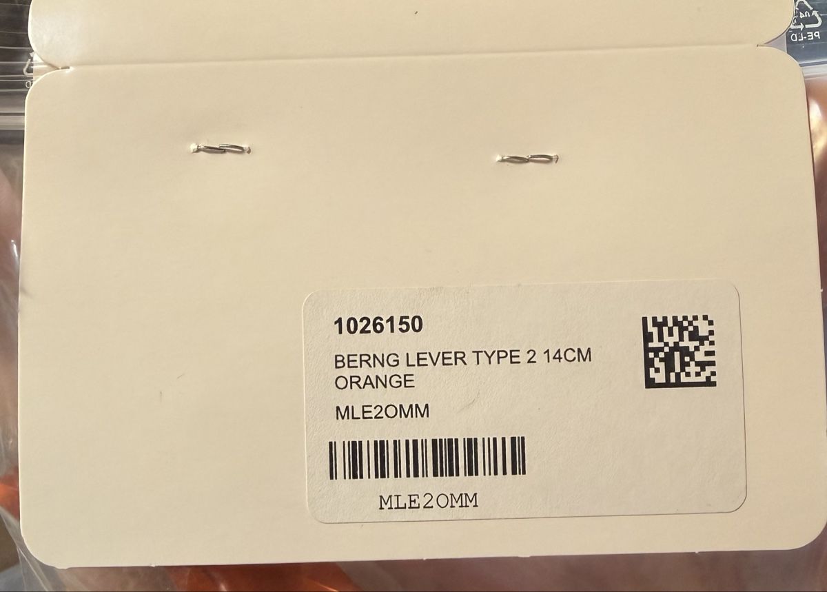 Beringer Tutti i ricambio per moto: Levier de frein Beringer type 2 14CM orange – Nuovo e nell'imballaggio originale da Corseaux venduto da Motards 4